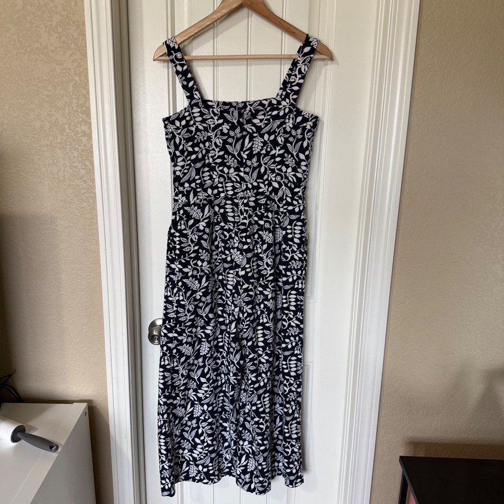 Ann Taylor Factory Black White Floral Print romper Size 2 Square Neck Sleeveless - Picture 4 of 7